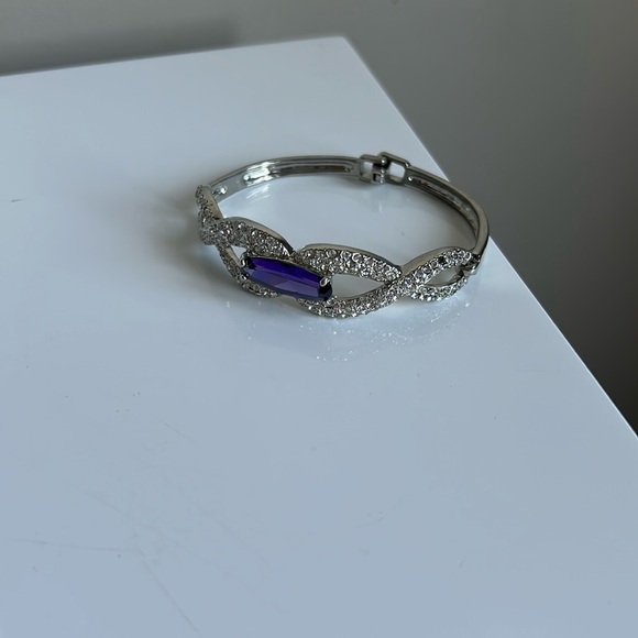 (3 for $15) Crystal Cuff Bracelet 💎🔮 - Picture 5 of 8